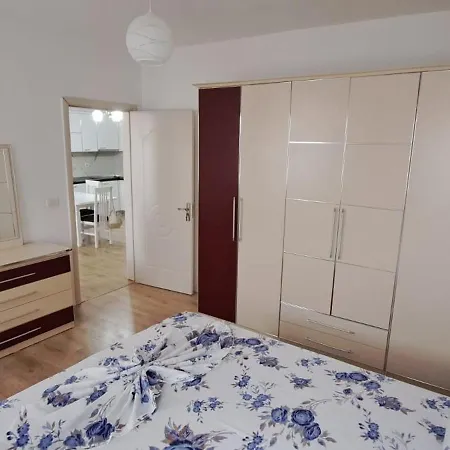 Close The Sea Apartment Durres